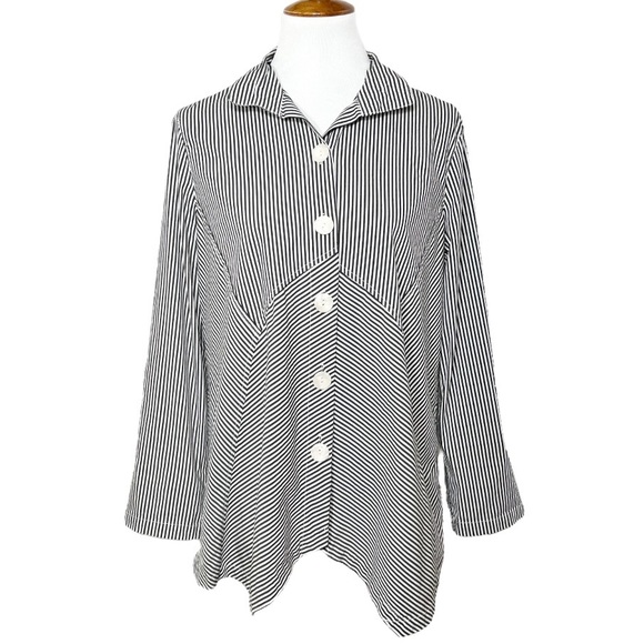Ali Miles Black White Striped Asymmetrical Roll Tab Long Sleeve Buttondown Shirt - Picture 8 of 10